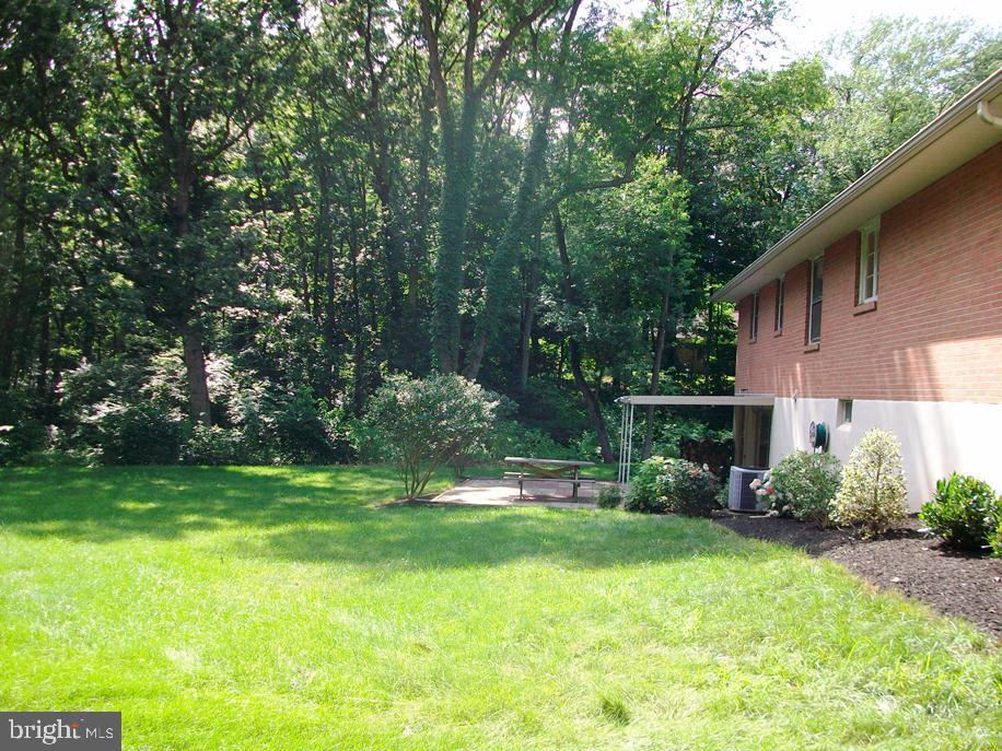 236 North New Street Lititz, PA 17543 - Photo 46 of 47