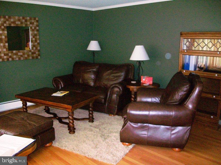 236 North New Street Lititz, PA 17543 - Photo 6 of 47
