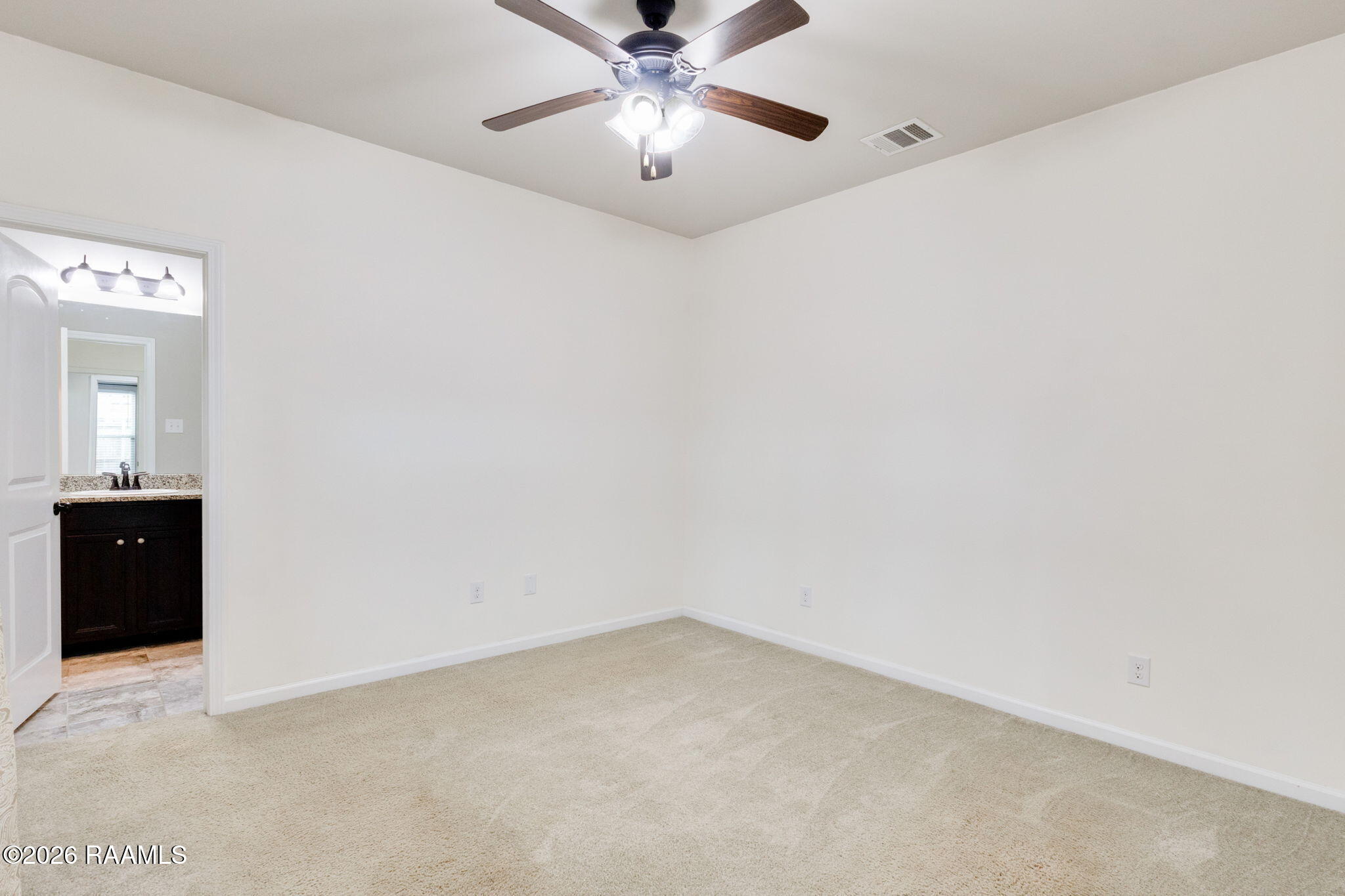 313 Burndap Way Lafayette, LA 70507 - Photo 13 of 21 12-web-or-mls-313 Burndap Way-8