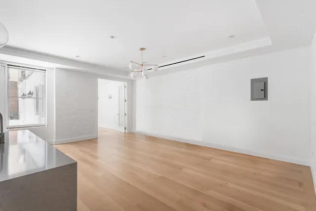 $29,995,000 | 9 East 82nd Street | Upper East Side