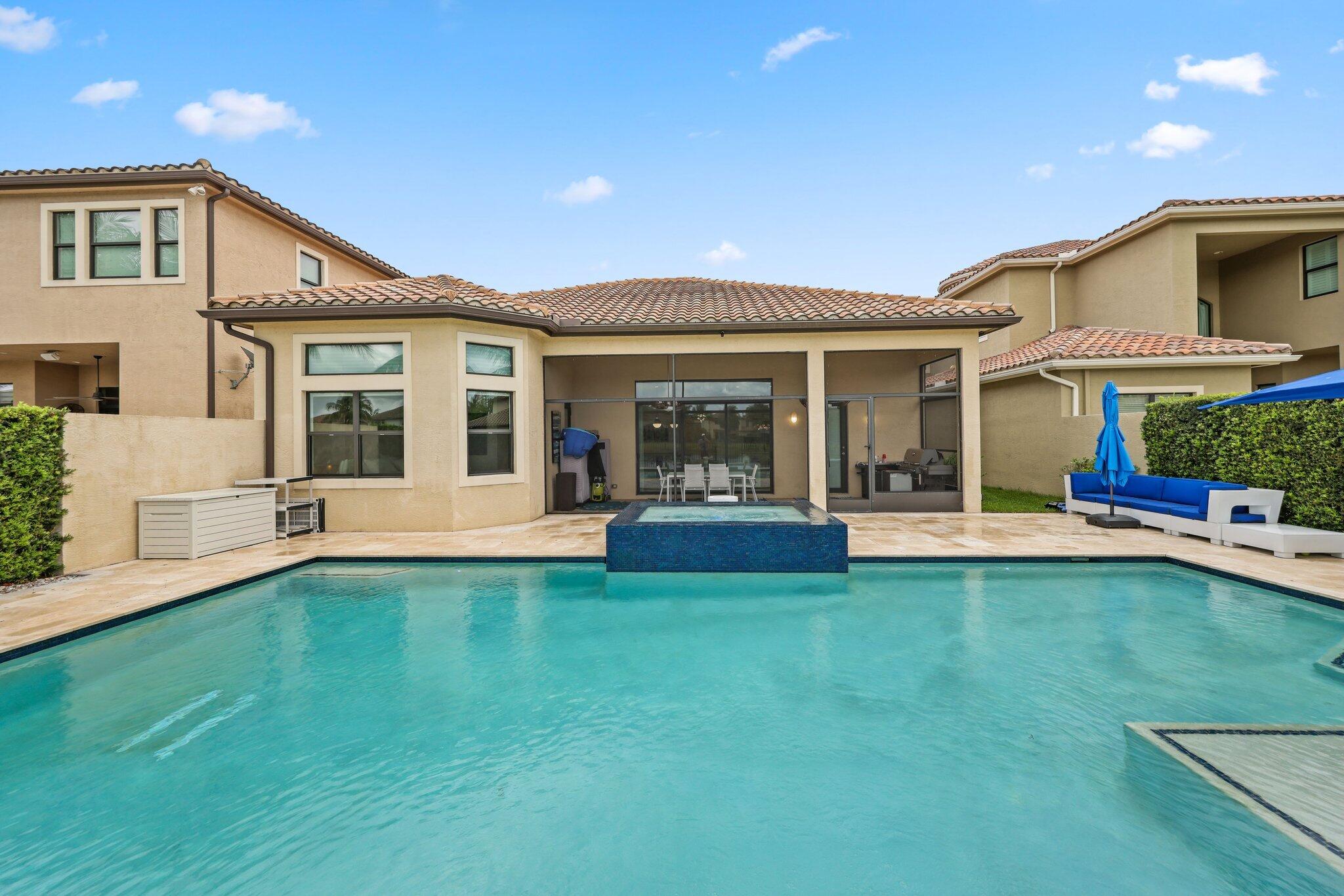 8539 Lewis River Road Delray Beach, FL 33446 - Photo 36 of 49 Magnificent Pool