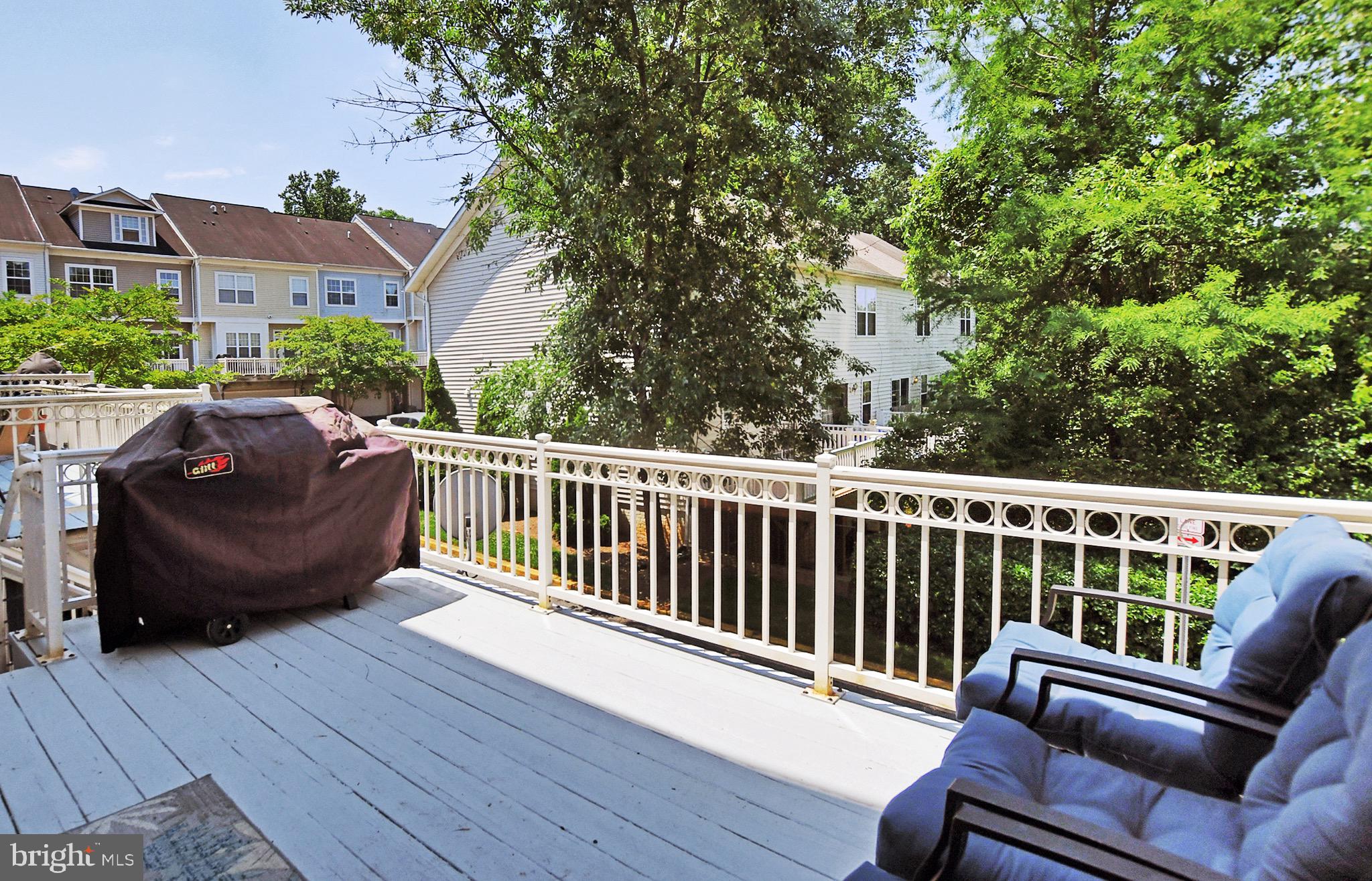 2107 Clark Place Silver Spring, MD 20910 - Photo 29 of 33 Sunny deck