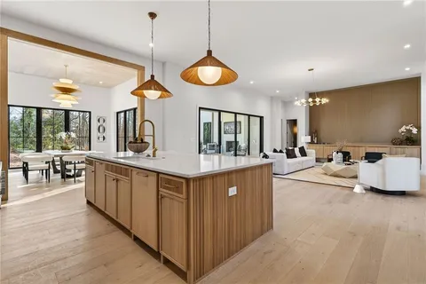 $2,395,000 | 422 Hilderbrand Drive, Atlanta, GA 30328