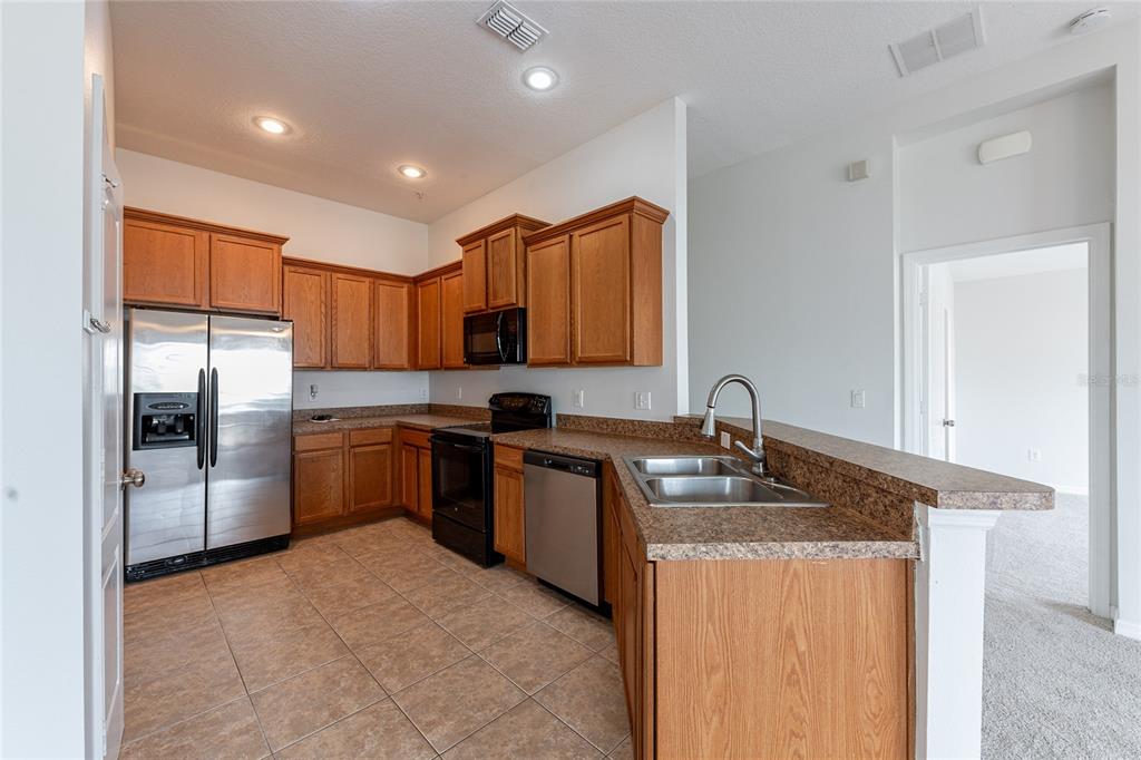 6612 South Goldenrod Road, Unit 104A Orlando, FL 32822 - Photo 5 of 21