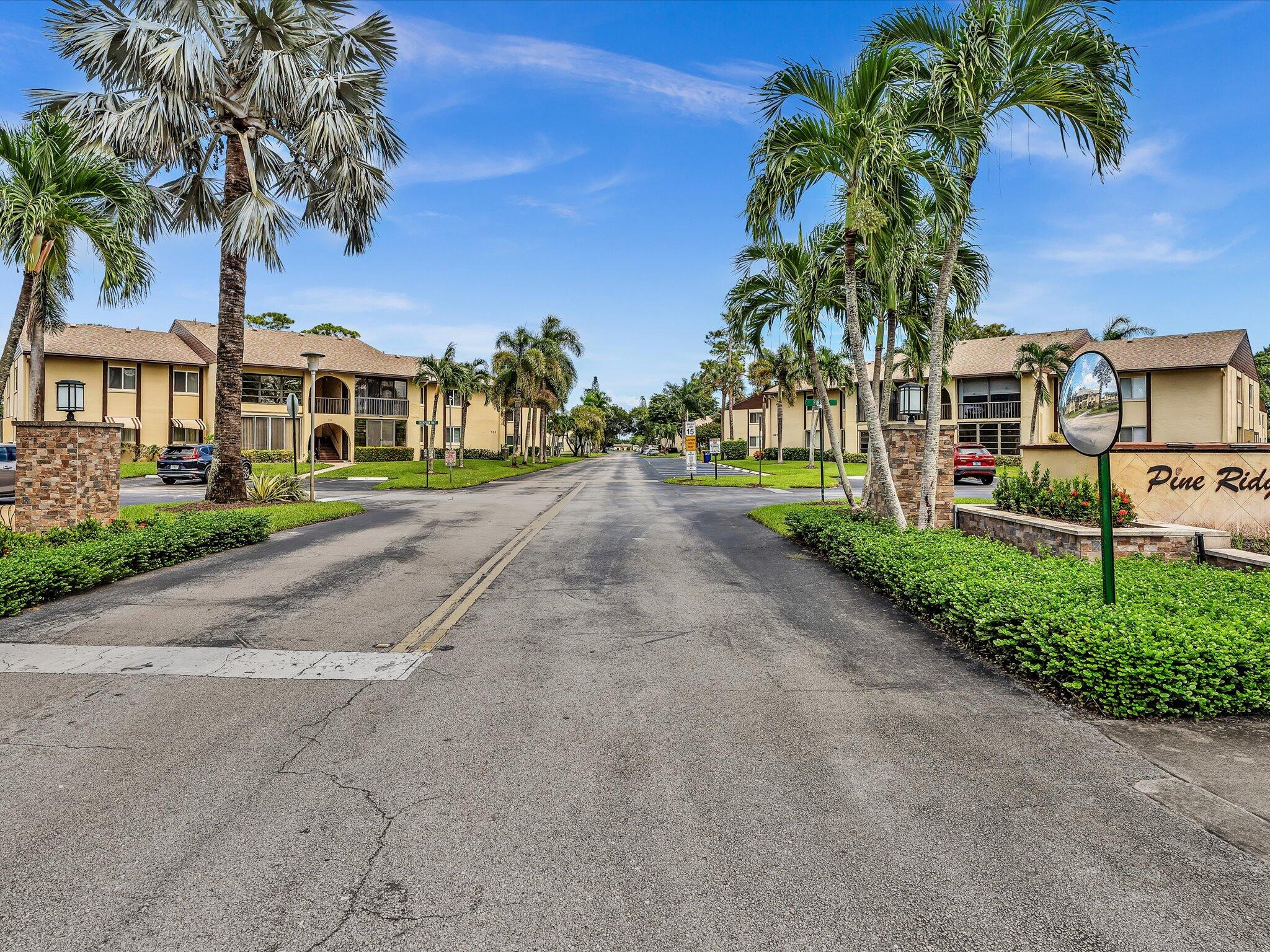 342 Pine Ridge Circle, Unit D2 Greenacres, FL 33463 - Photo 34 of 45 35-FPP00171