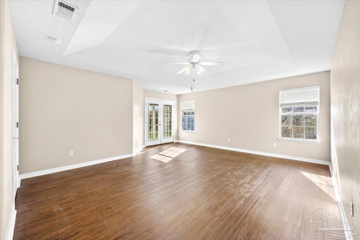 7121 Fitzpatrick Road Pensacola, FL 32526 - Photo 3 of 39 Gallery Image 3