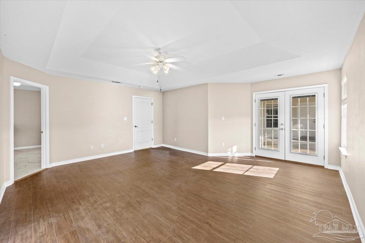 7121 Fitzpatrick Road Pensacola, FL 32526 - Photo 4 of 39 Gallery Image 4