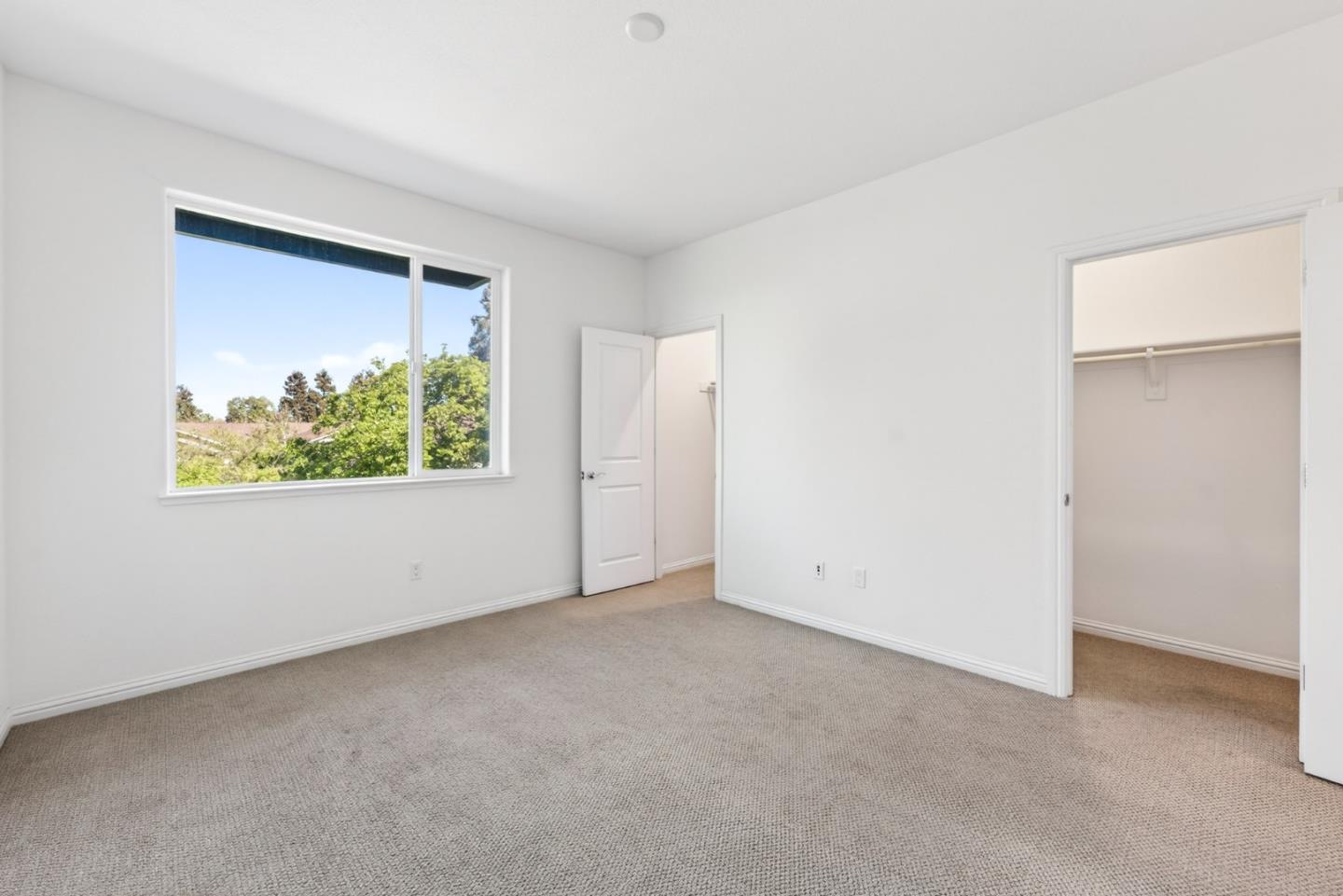 2580 Gimelli Way San Jose, CA 95133 - Photo 23 of 50 an empty room with windows