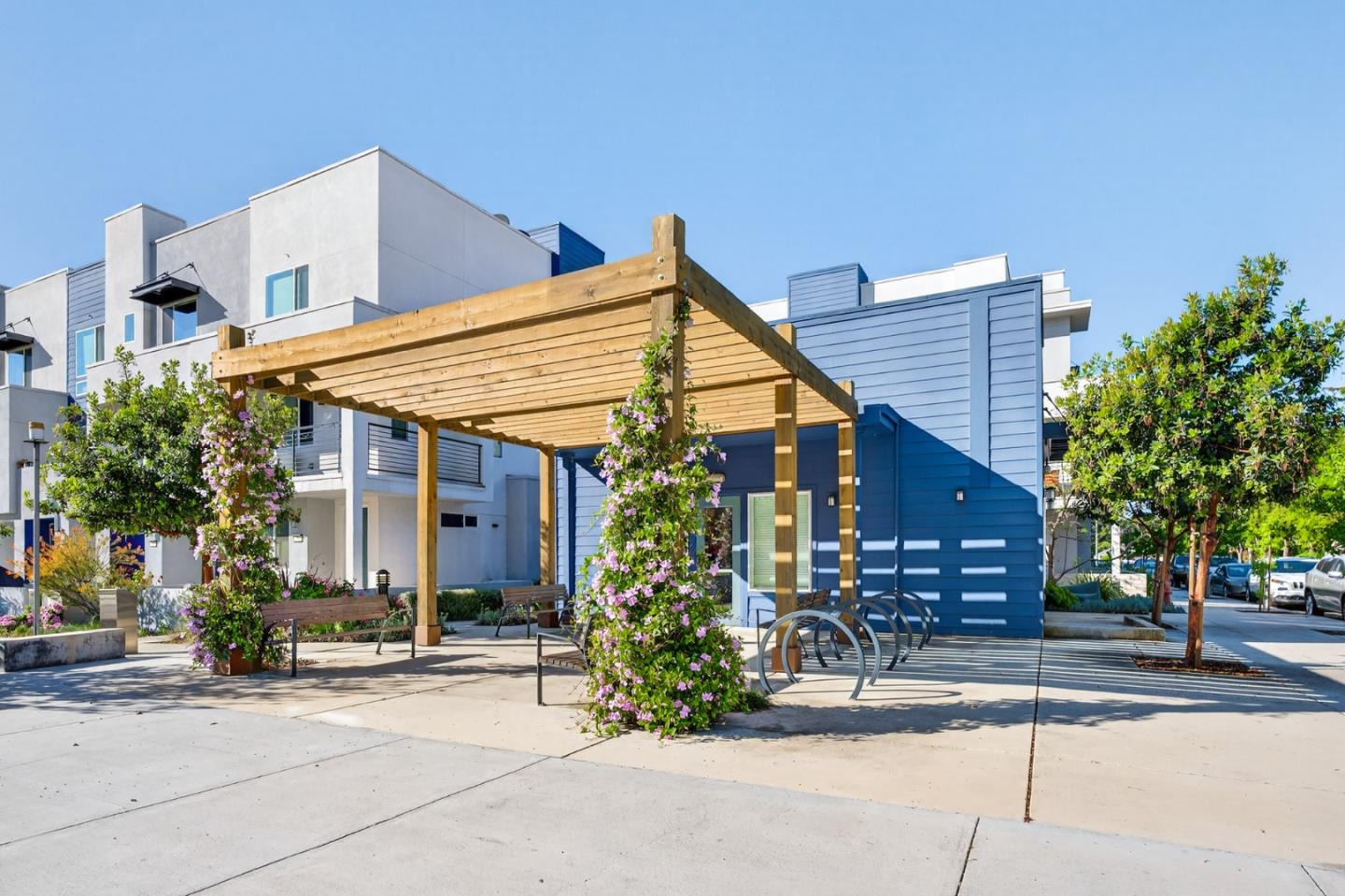 2580 Gimelli Way San Jose, CA 95133 - Photo 47 of 50 a view of a house with street