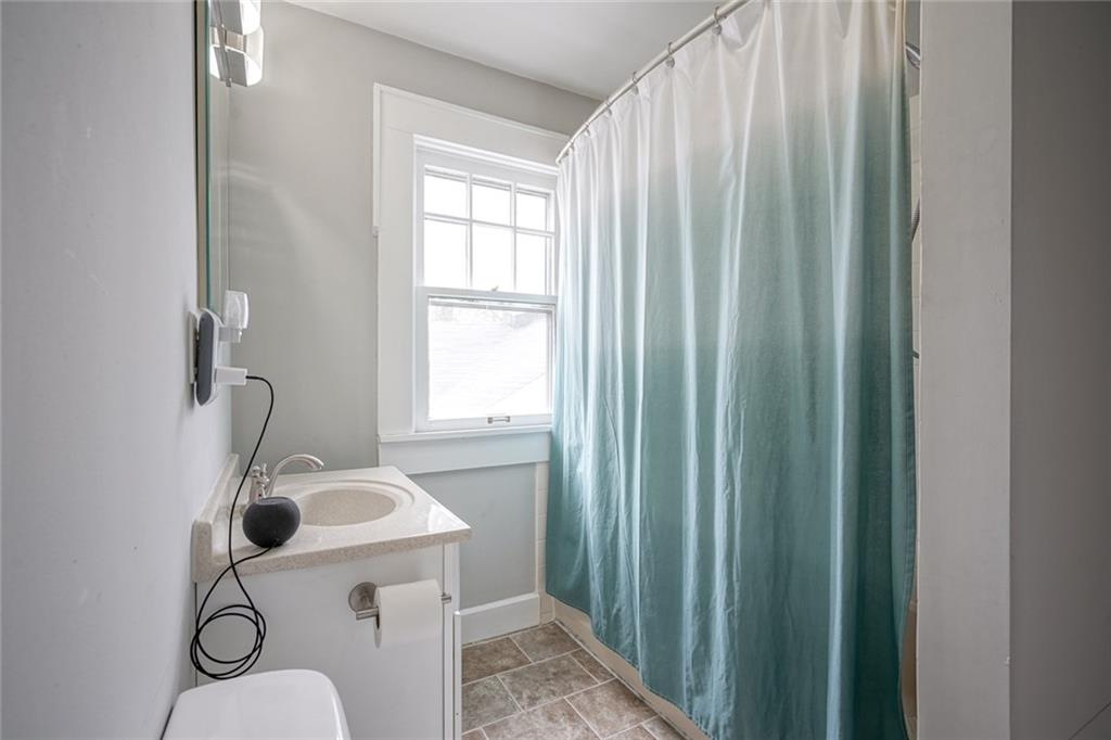 4260 Rookwood Avenue Indianapolis, IN 46208 - Photo 13 of 31 Gallery Image 13
