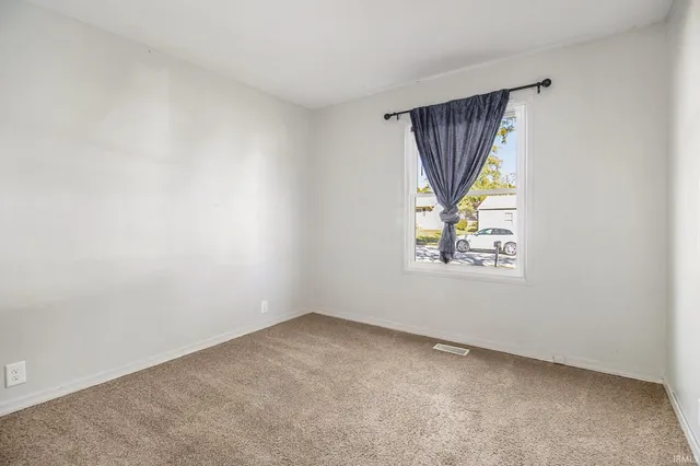 $192,500 | 1512 Southlea Drive, South Bend, IN 46628