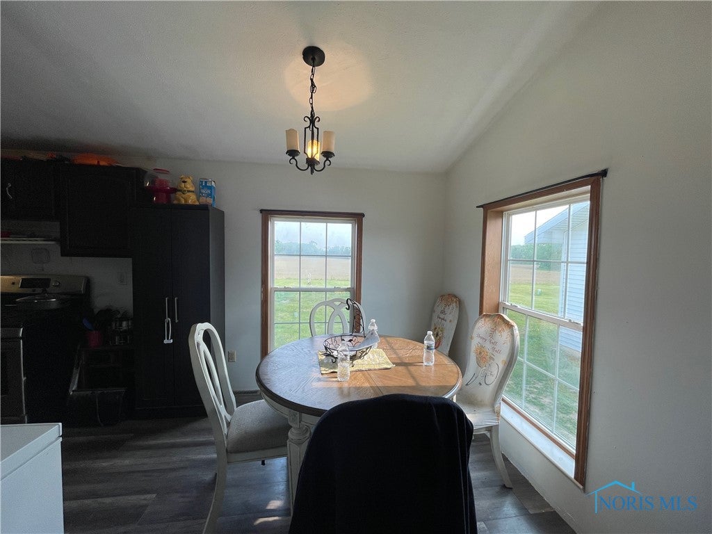 7774 Scott Road Edgerton, OH 43517 - Photo 21 of 28 Dining Room