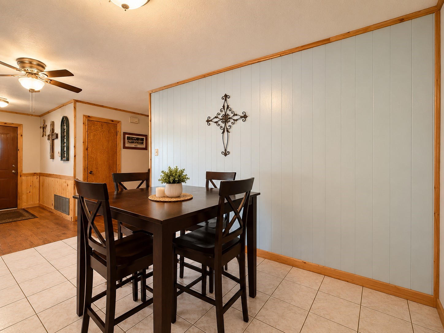 416 Division Street Jewett, TX 75846 - Photo 4 of 38 a view of a dining room with furniture and wooden floor