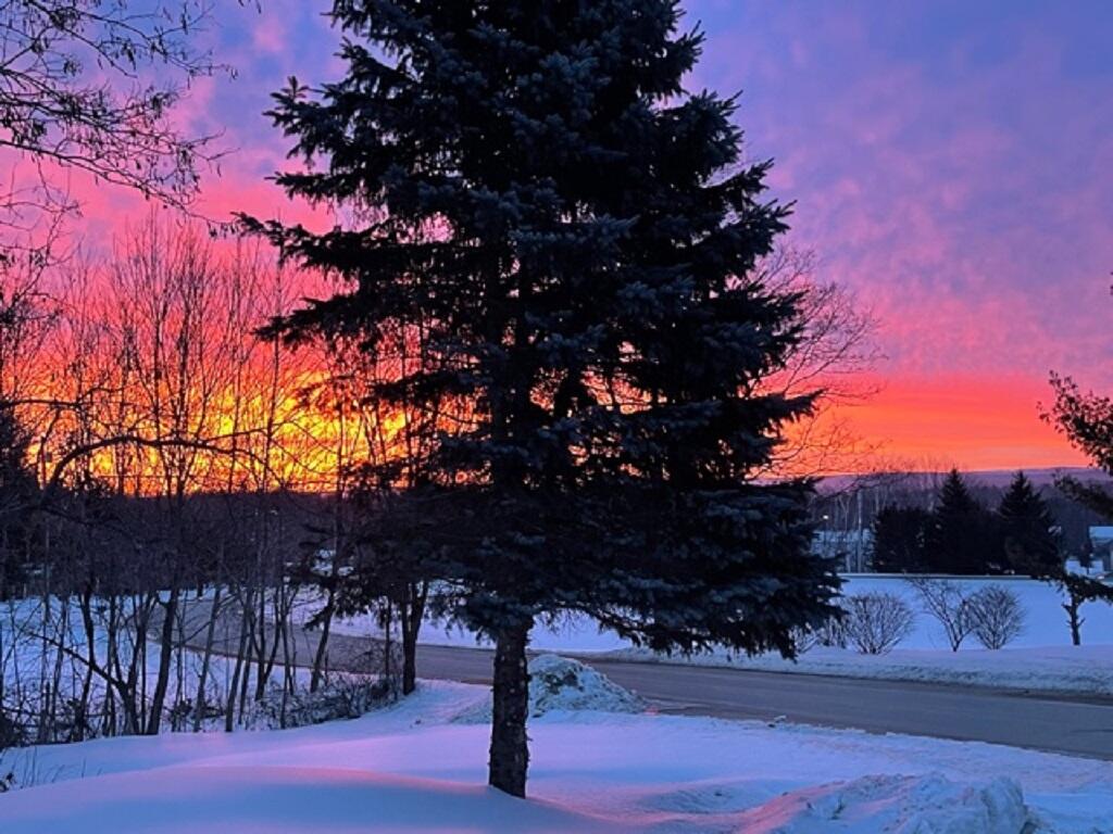 41 Ridge Road Waterville, ME 04901 - Photo 48 of 50 Sunrise
