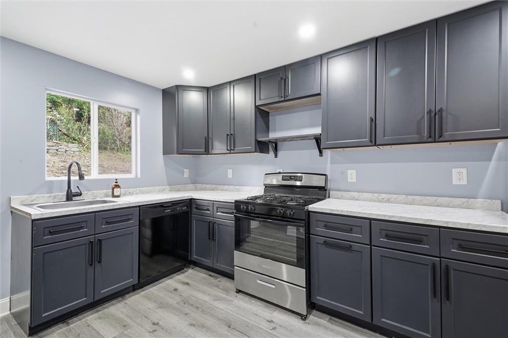 668 Rodi Road Pittsburgh, PA 15235 - Photo 8 of 50 Gallery Image 8