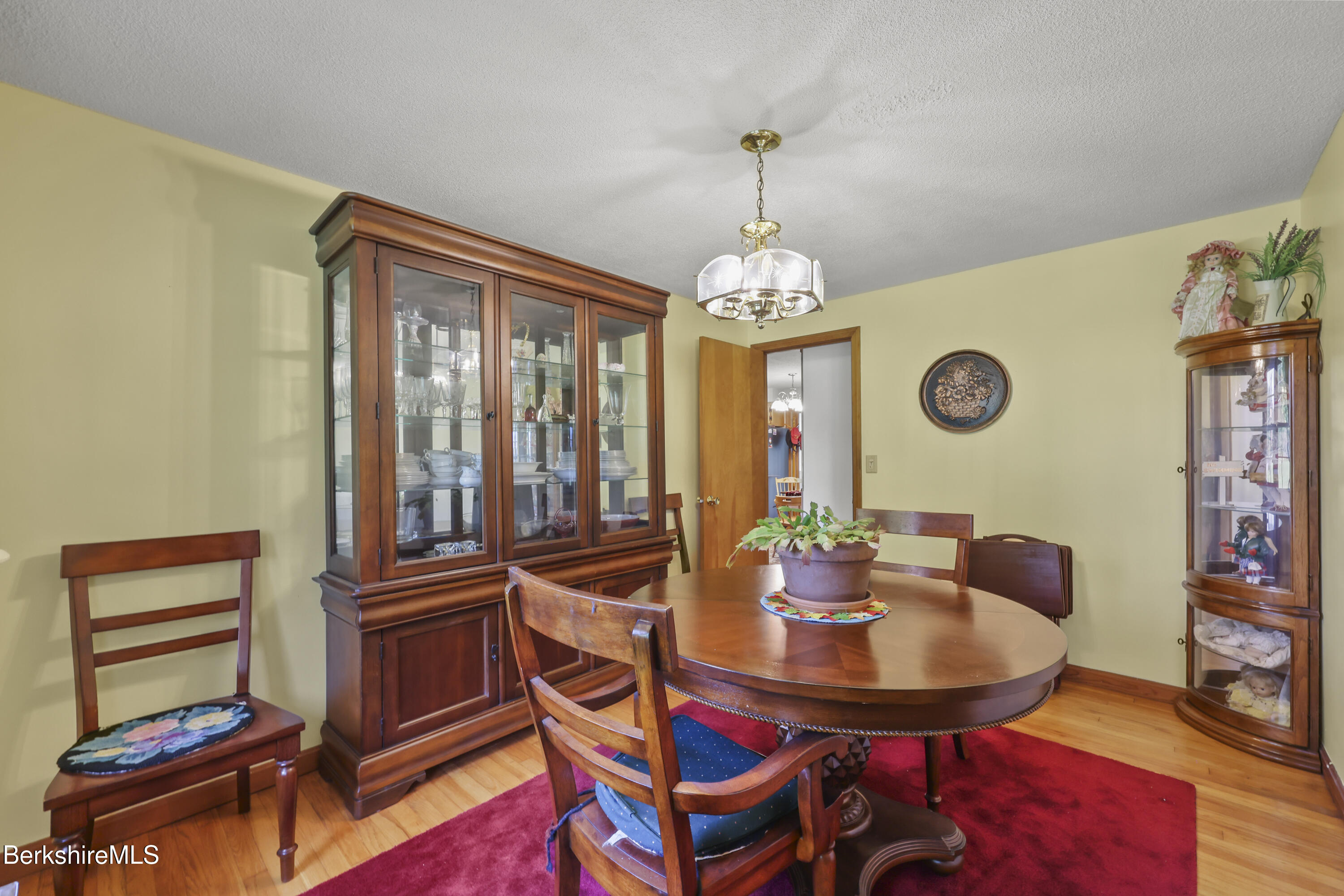 477 South Washington State Road Washington, MA 01223 - Photo 17 of 45 Dining Room