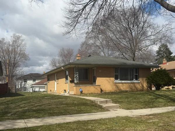 $165,000 | 5231 North 83rd Street, Milwaukee, WI 53218