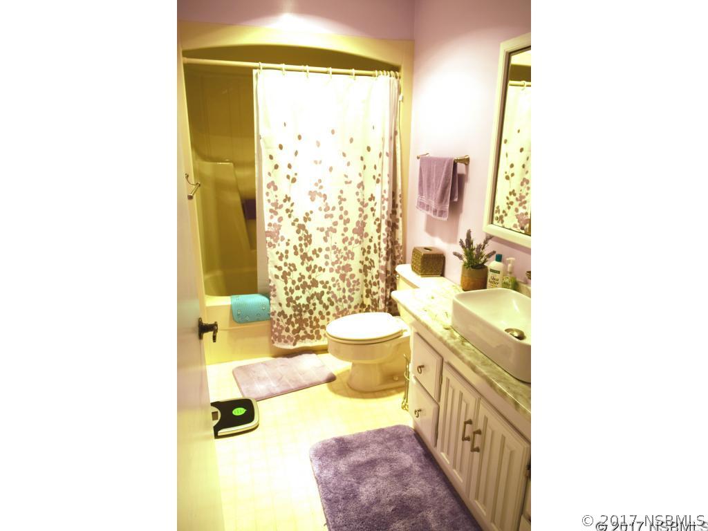 1306 South Riverside Drive Edgewater, FL 32132 - Photo 15 of 25 Gallery Image 15