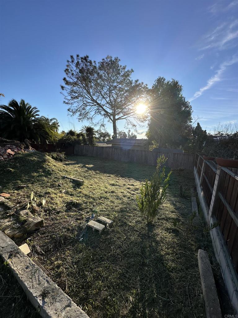 844 Saxony Road Encinitas, CA 92024 - Photo 15 of 27