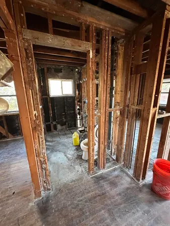 $999,999 | 844 Saxony Road, Encinitas, CA 92024