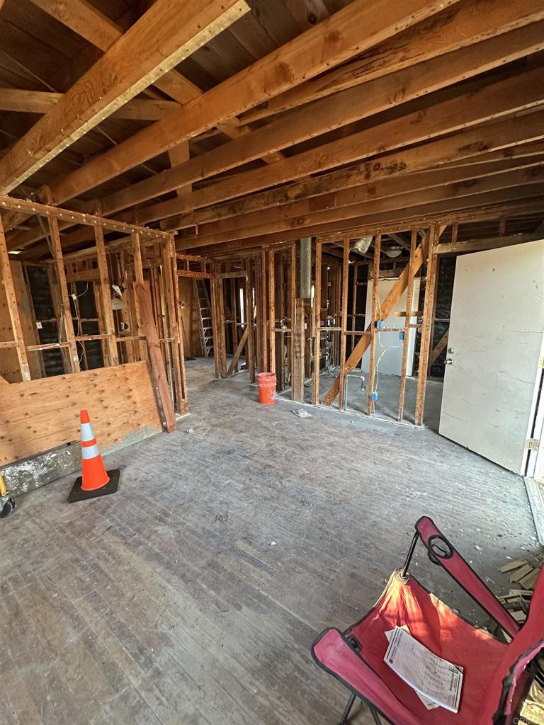 844 Saxony Road Encinitas, CA 92024 - Photo 23 of 27