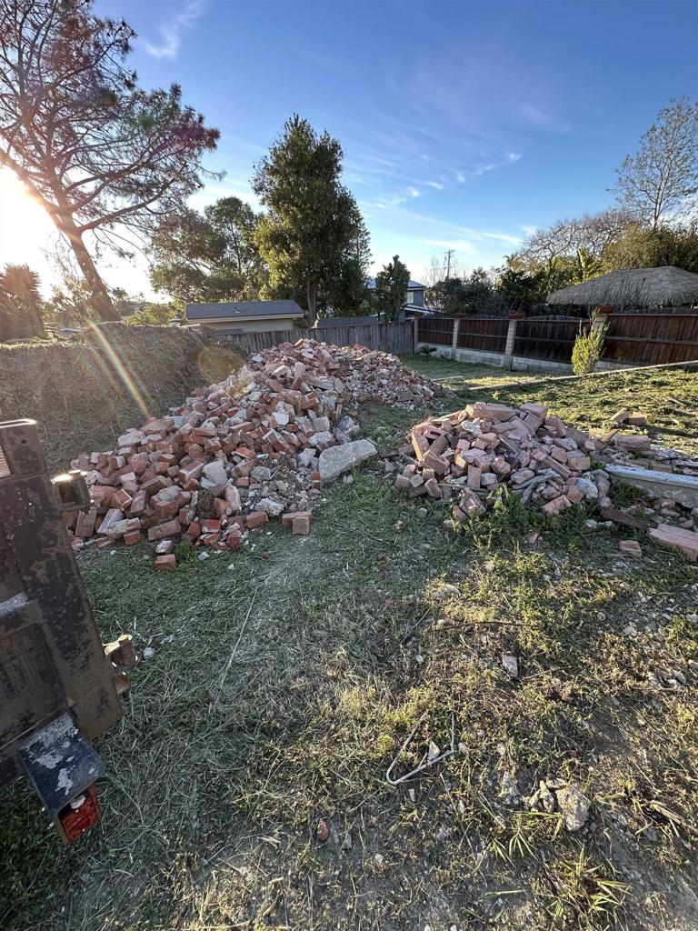 844 Saxony Road Encinitas, CA 92024 - Photo 4 of 27