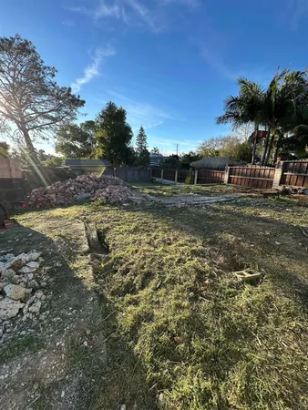 $999,999 | 844 Saxony Road, Encinitas, CA 92024