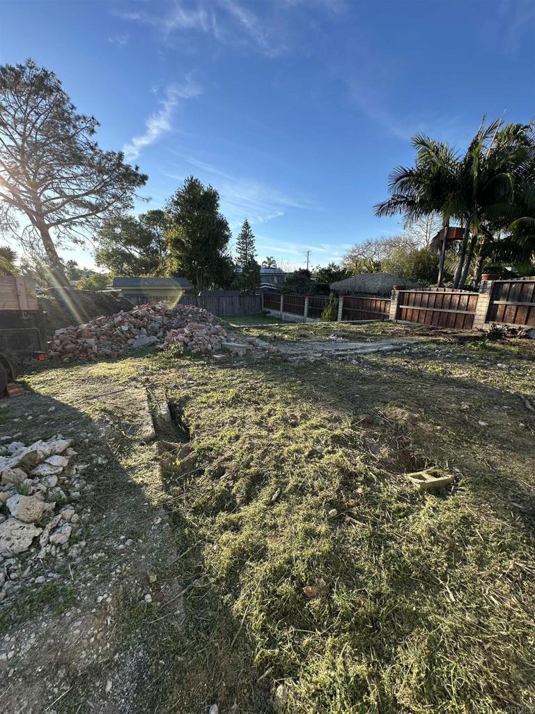 844 Saxony Road Encinitas, CA 92024 - Photo 8 of 27