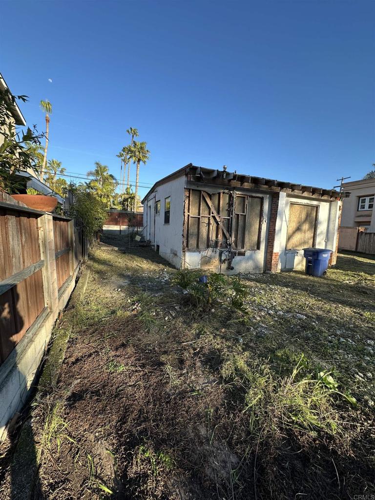 844 Saxony Road Encinitas, CA 92024 - Photo 9 of 27