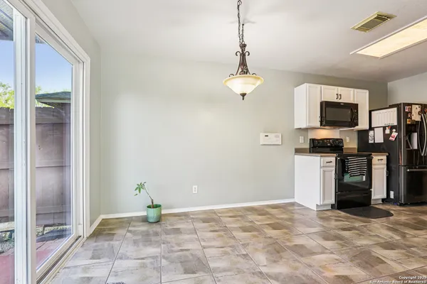 $289,100 | 8915 Gathering Pass, Converse, TX 78109