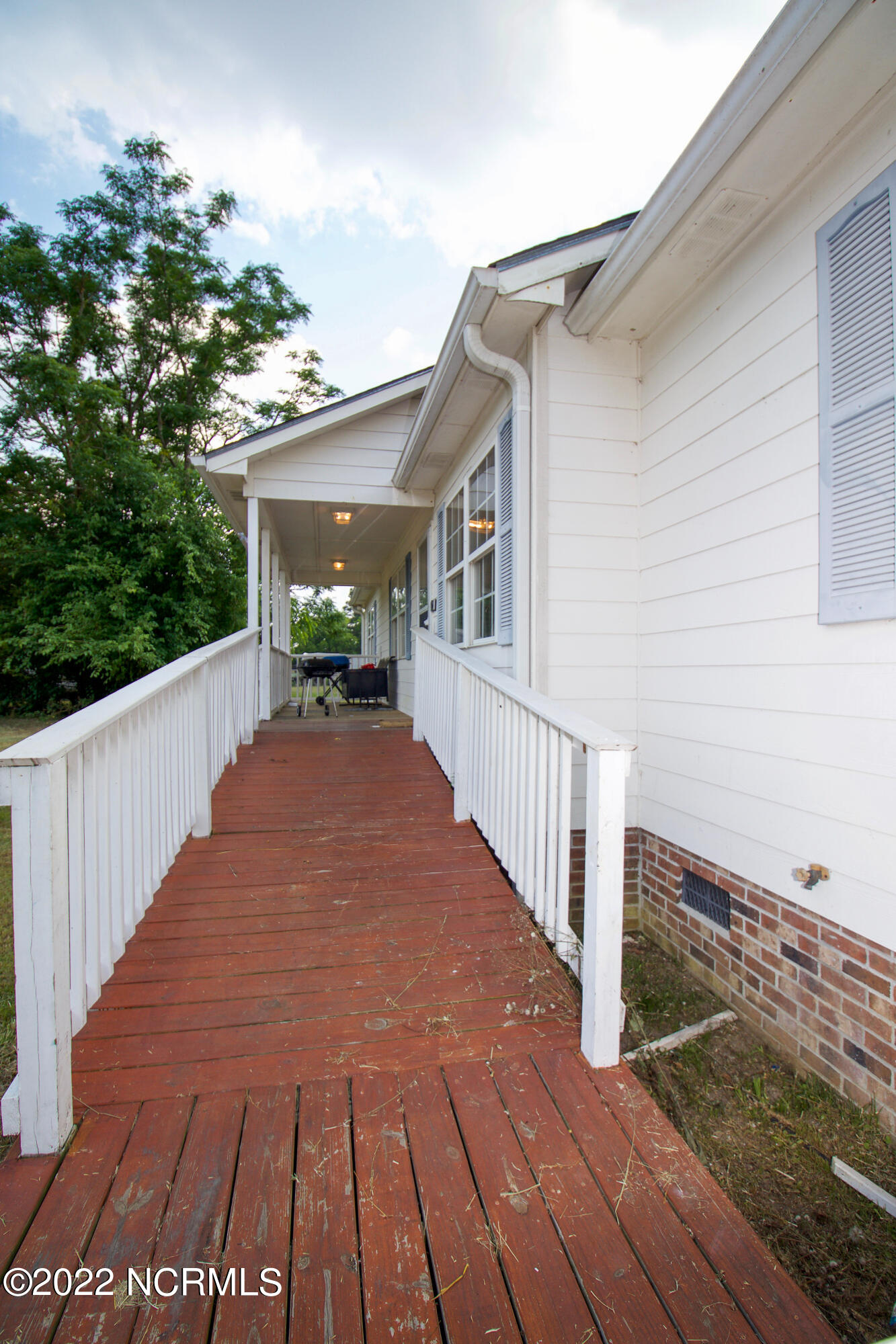 815 Isaac Weeks Road Clinton, NC 28328 - Photo 23 of 23 IMG_2387