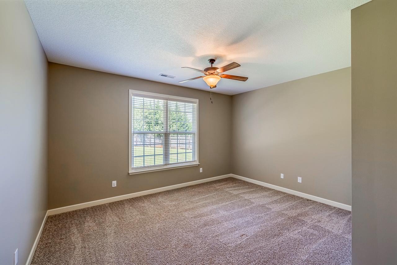 135 Roundstone Drive Inman, SC 29349 - Photo 23 of 35