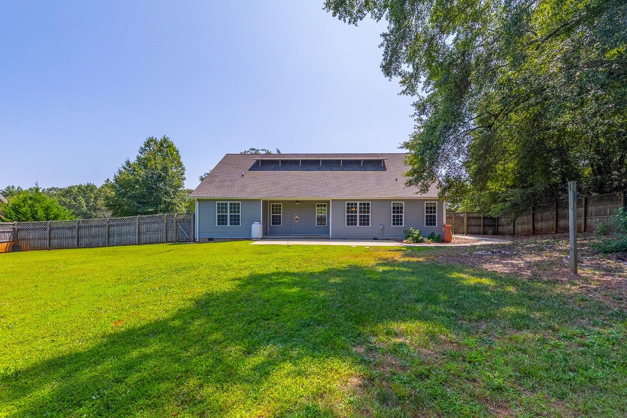 135 Roundstone Drive Inman, SC 29349 - Photo 27 of 35