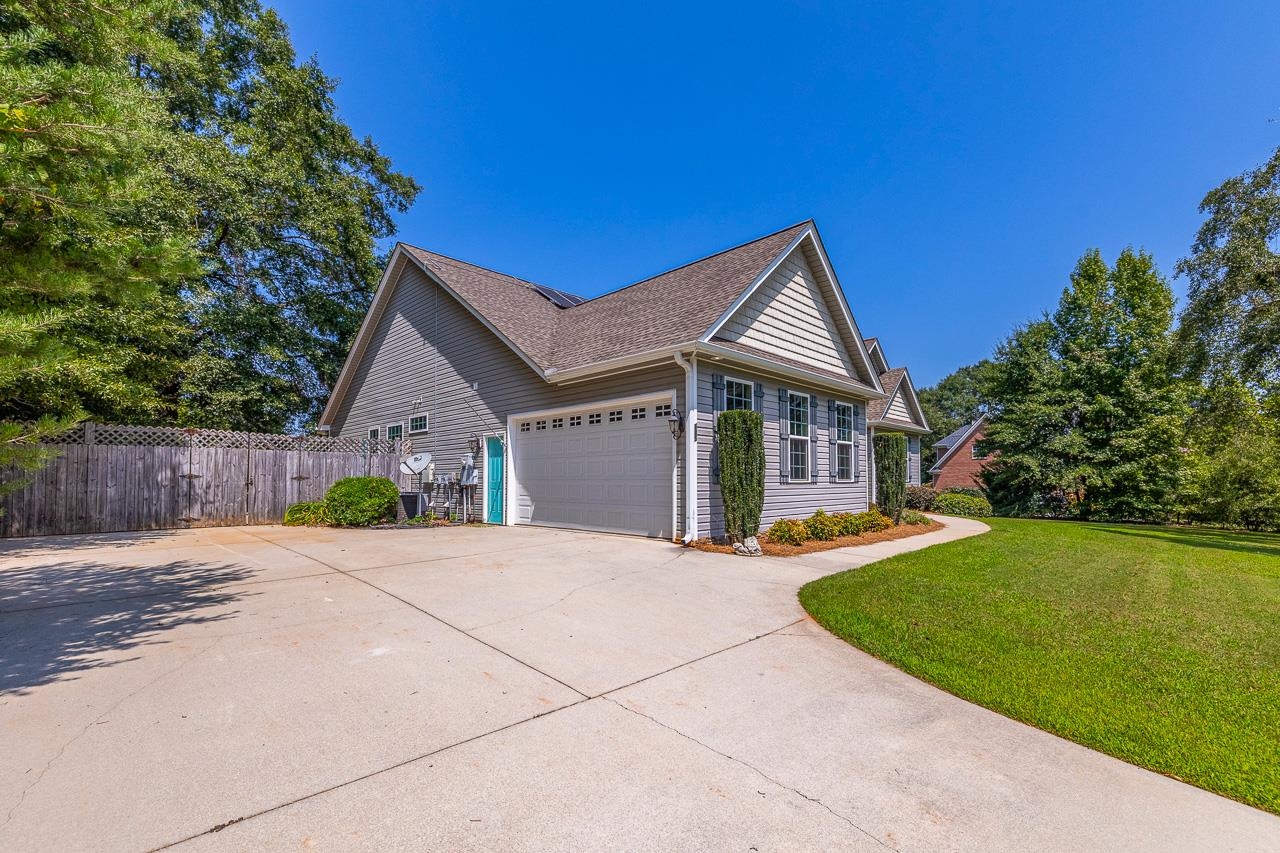 135 Roundstone Drive Inman, SC 29349 - Photo 32 of 35