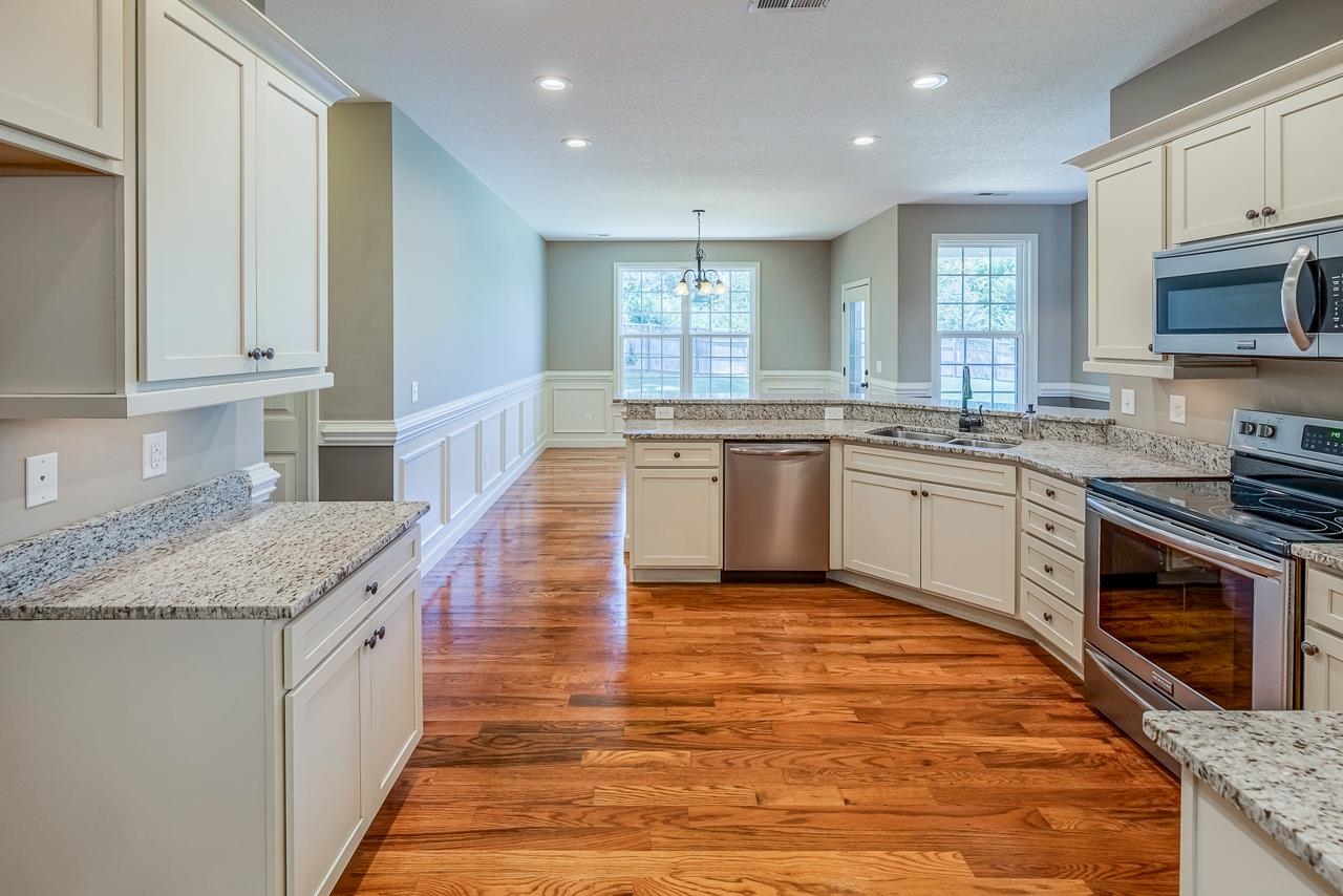 135 Roundstone Drive Inman, SC 29349 - Photo 10 of 35