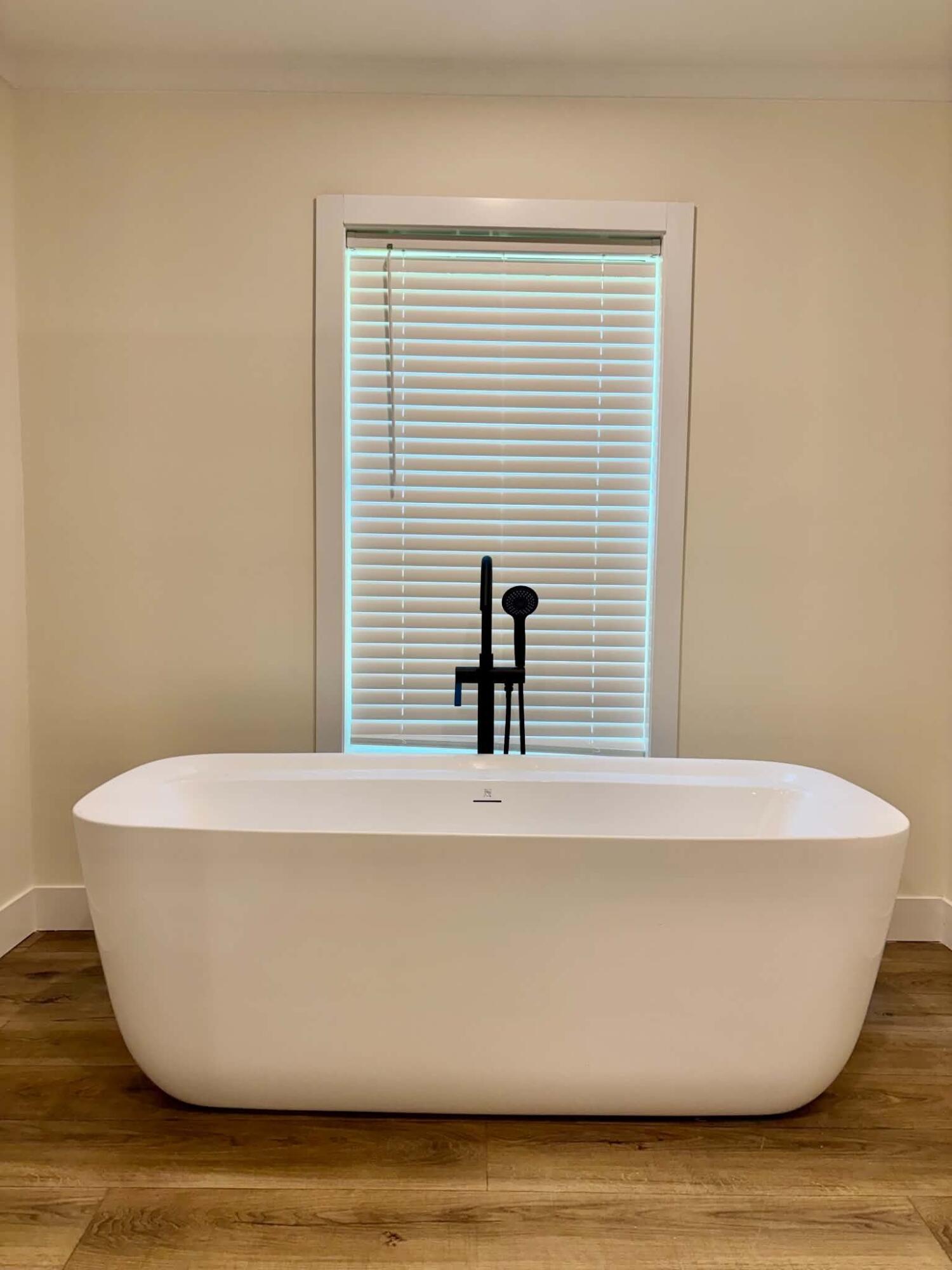 3702 Buck Mountain Road Roanoke, VA 24018 - Photo 10 of 22 Primary bathroom 2
