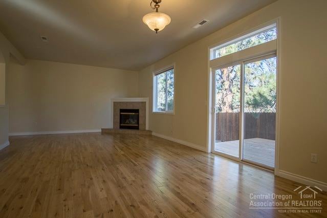 19474 Brookside Way Bend, OR 97702 - Photo 4 of 20 Gallery Image 4