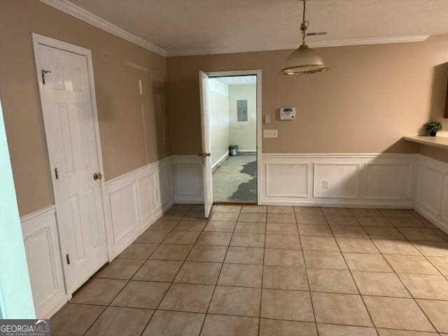 4393 English Loop Lithonia, GA 30038 - Photo 3 of 12 Dining room