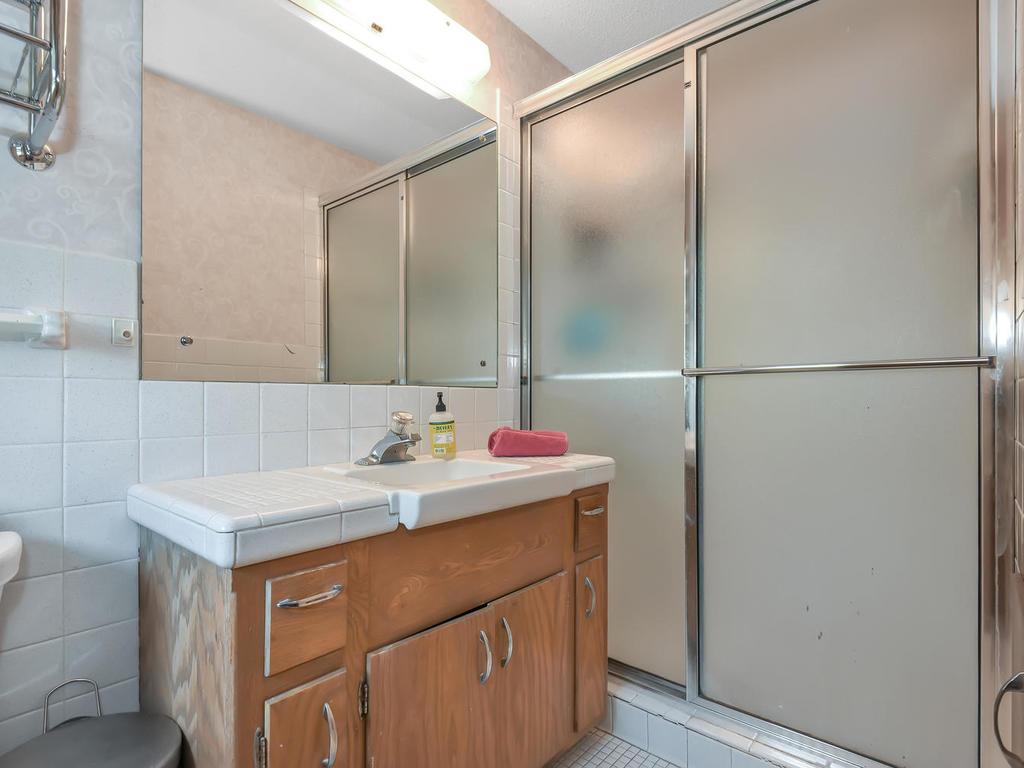 7541 Ridgeway Road Golden Valley, MN 55426 - Photo 18 of 28 Gallery Image 18