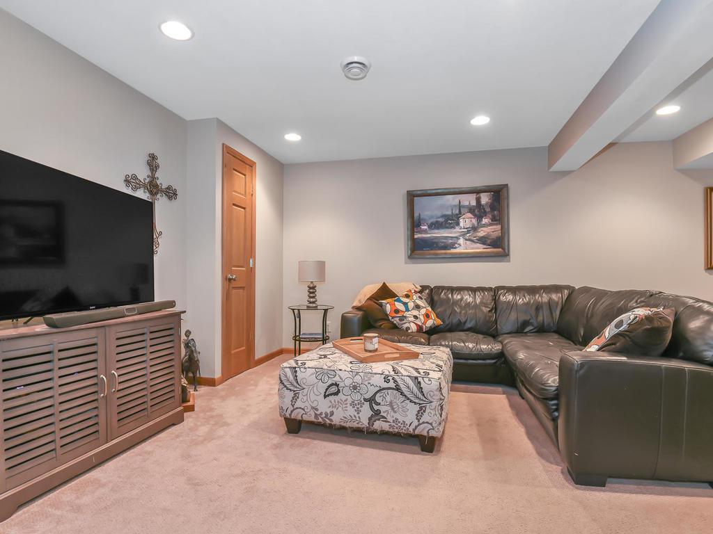 7541 Ridgeway Road Golden Valley, MN 55426 - Photo 23 of 28 Gallery Image 23