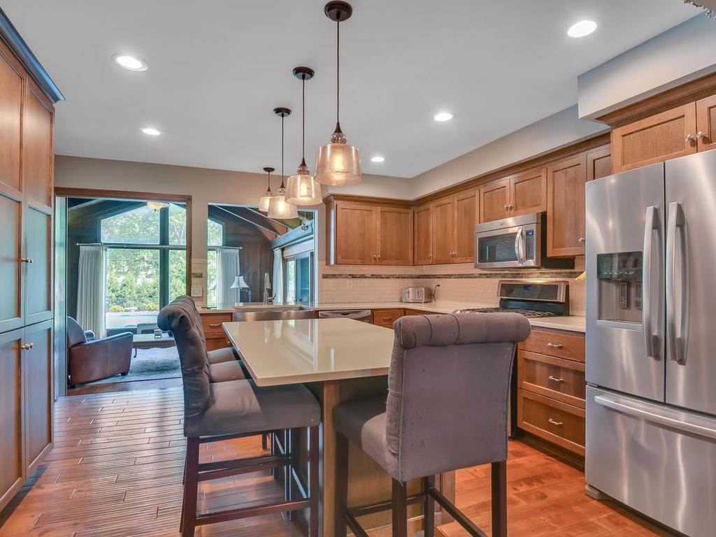 7541 Ridgeway Road Golden Valley, MN 55426 - Photo 7 of 28 Gallery Image 7