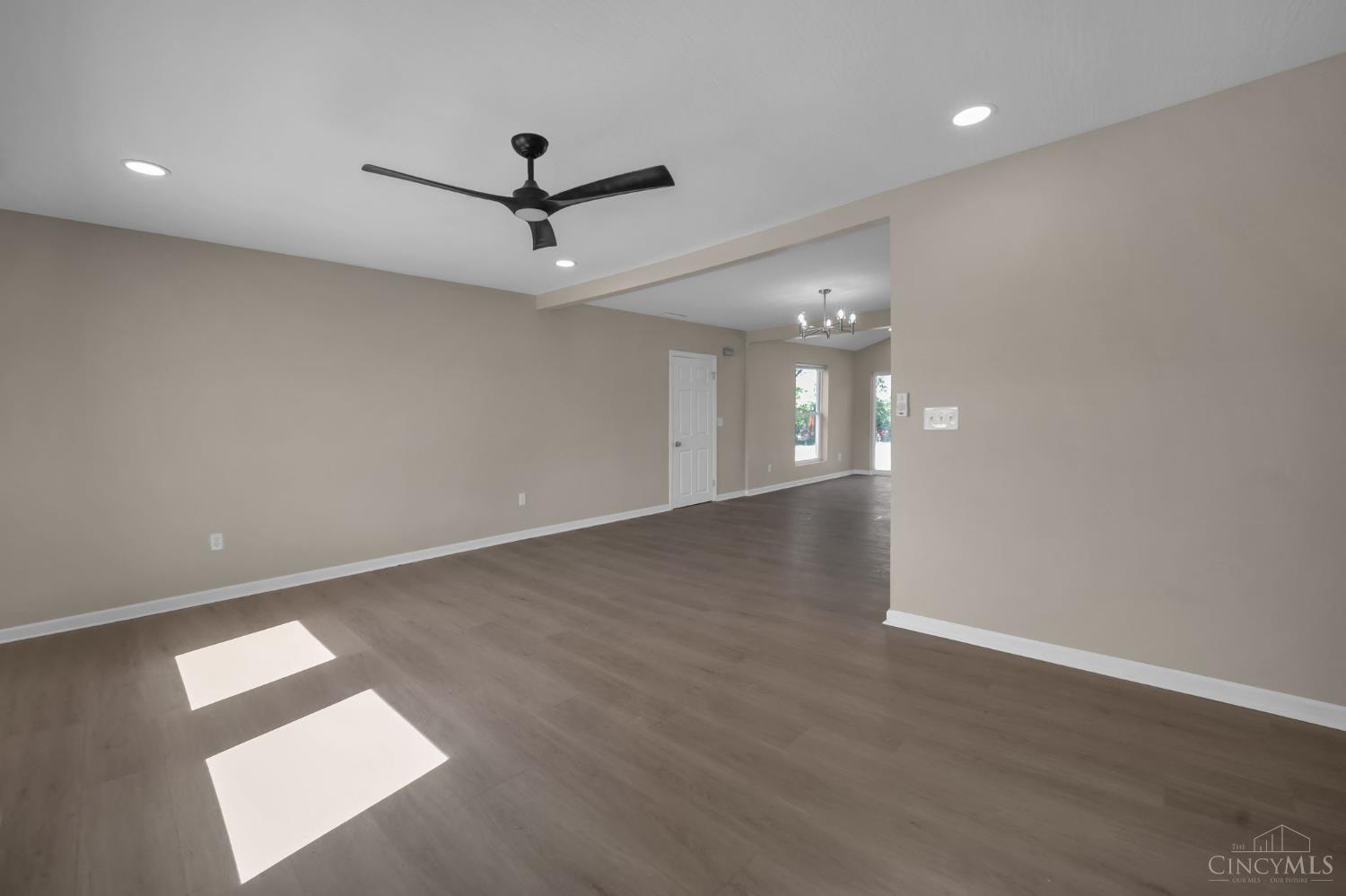 4790 Hamilton Scipio Road Hamilton, OH 45013 - Photo 7 of 46