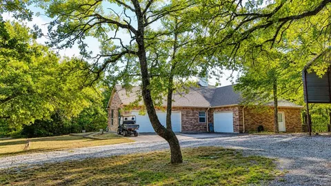 $900,000 | 1984 Sunflower, Paradise, TX 76073