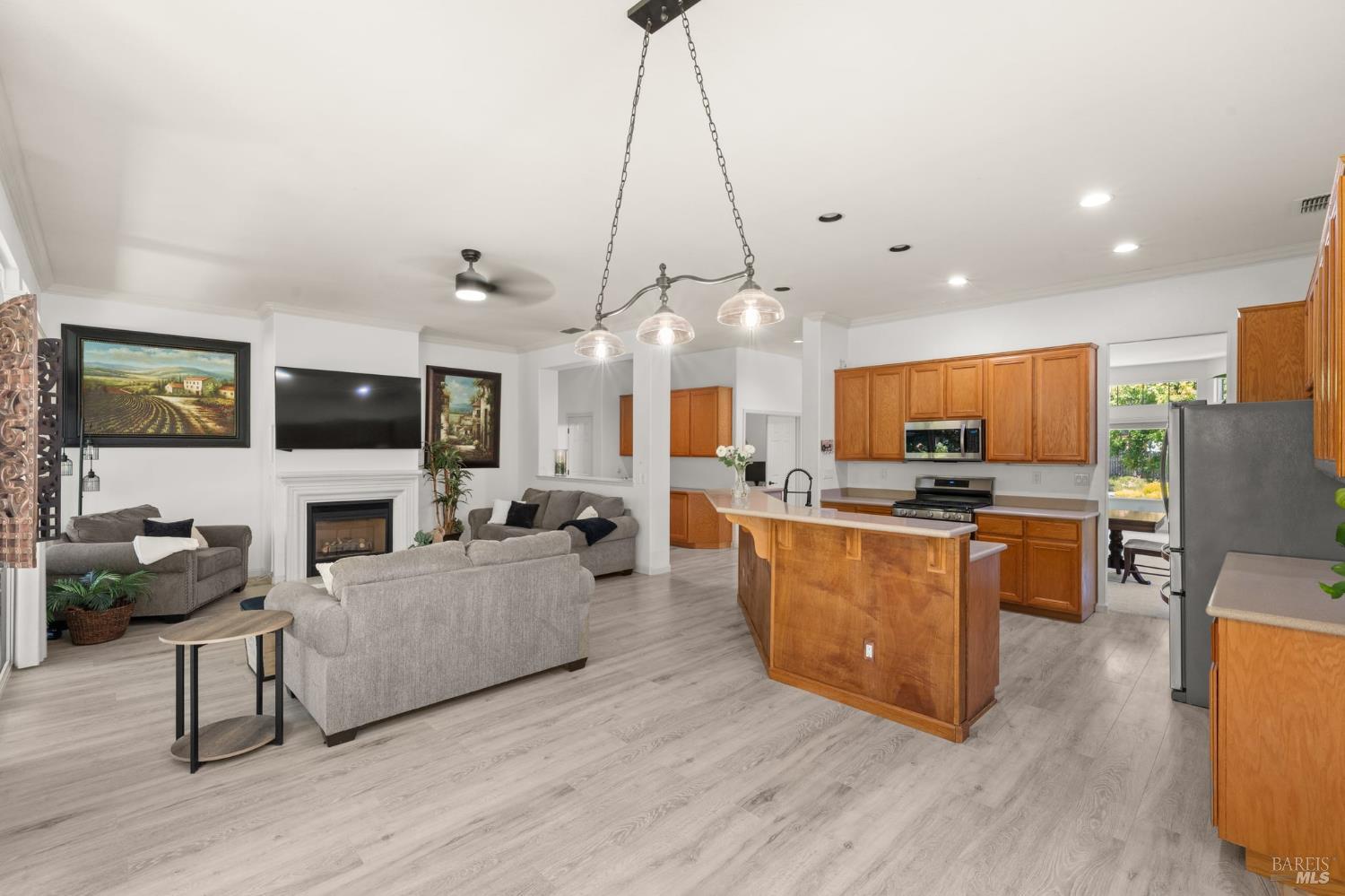 602 Summerset Drive Rio Vista, CA 94571 - Photo 12 of 65