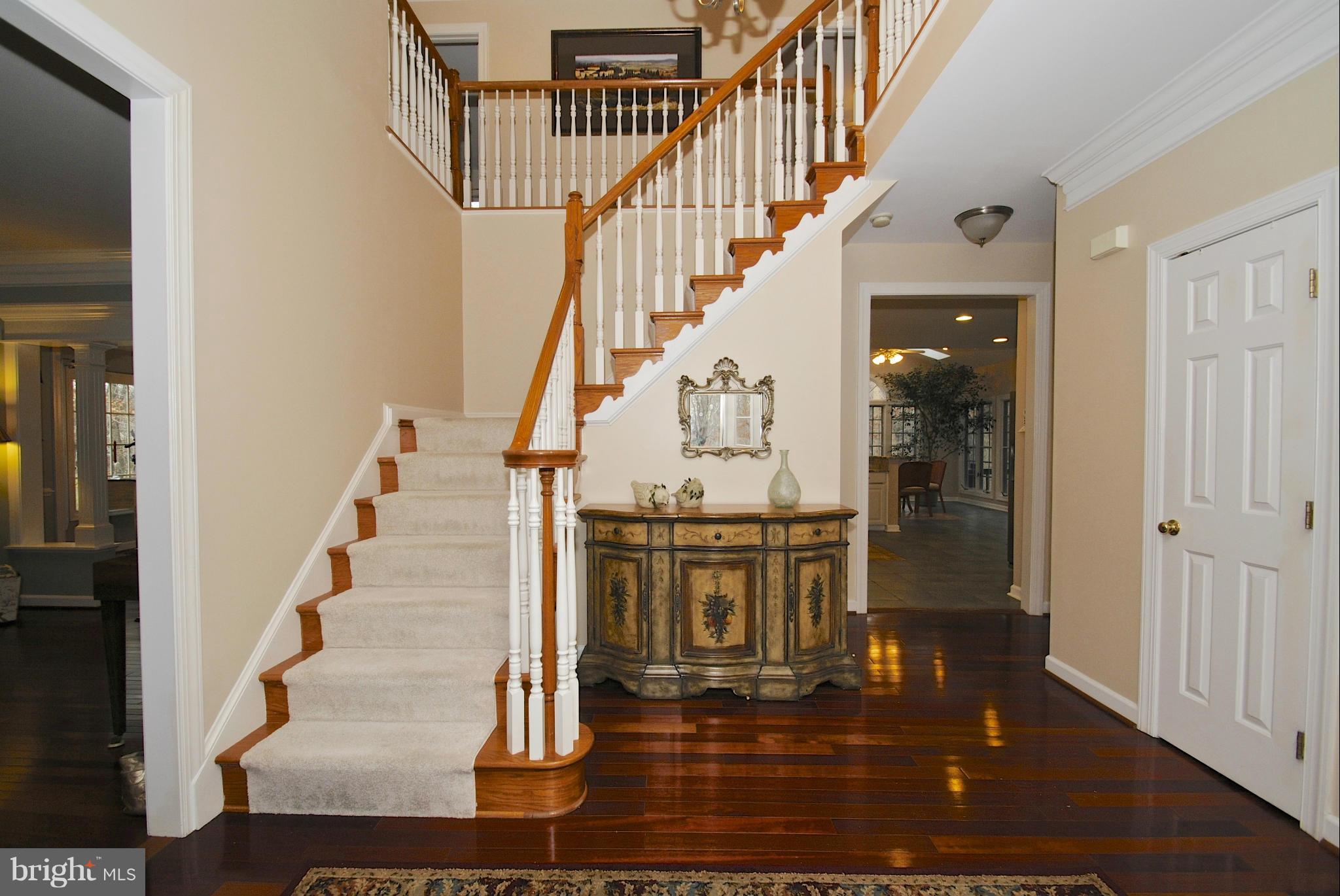201 Ladybug Way Edgewater, MD 21037 - Photo 2 of 30 Dramatic two story foyer