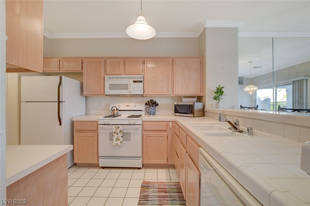 5239 Island Chain Road Las Vegas, NV 89118 - Photo 16 of 45 Gallery Image 16