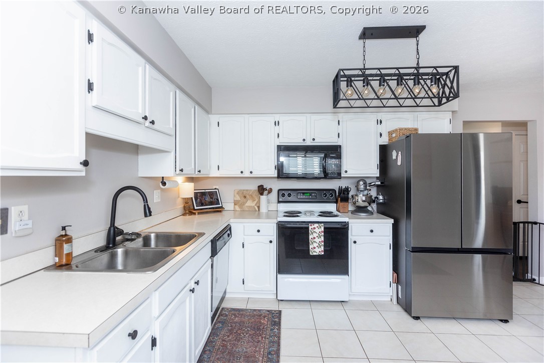 6094 Rocky Step Road Winfield, WV 25213 - Photo 20 of 50 Gallery Image 20