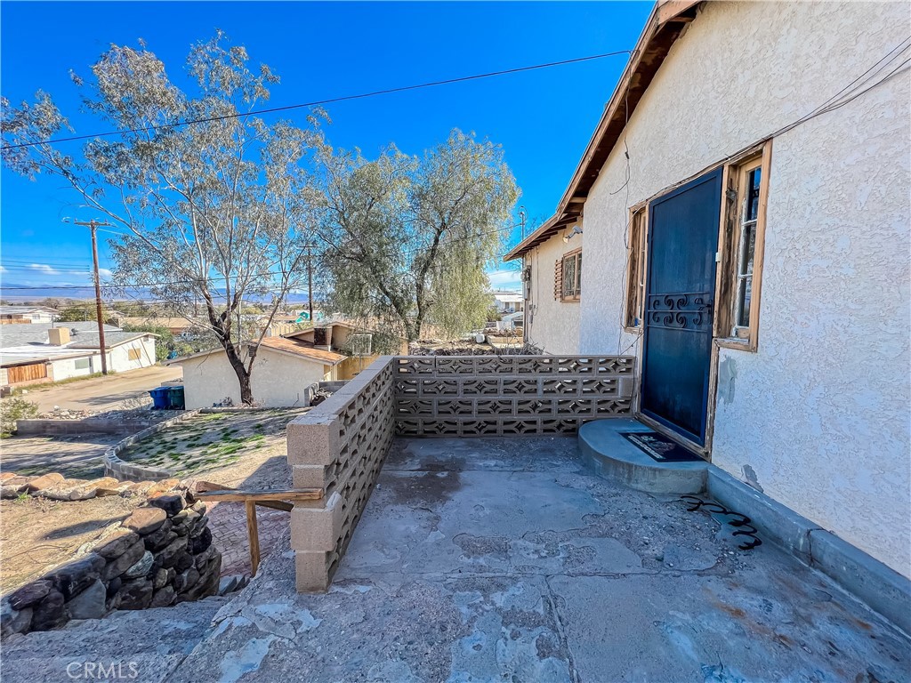 506 Desnok Street Needles, CA 92363 - Photo 6 of 70