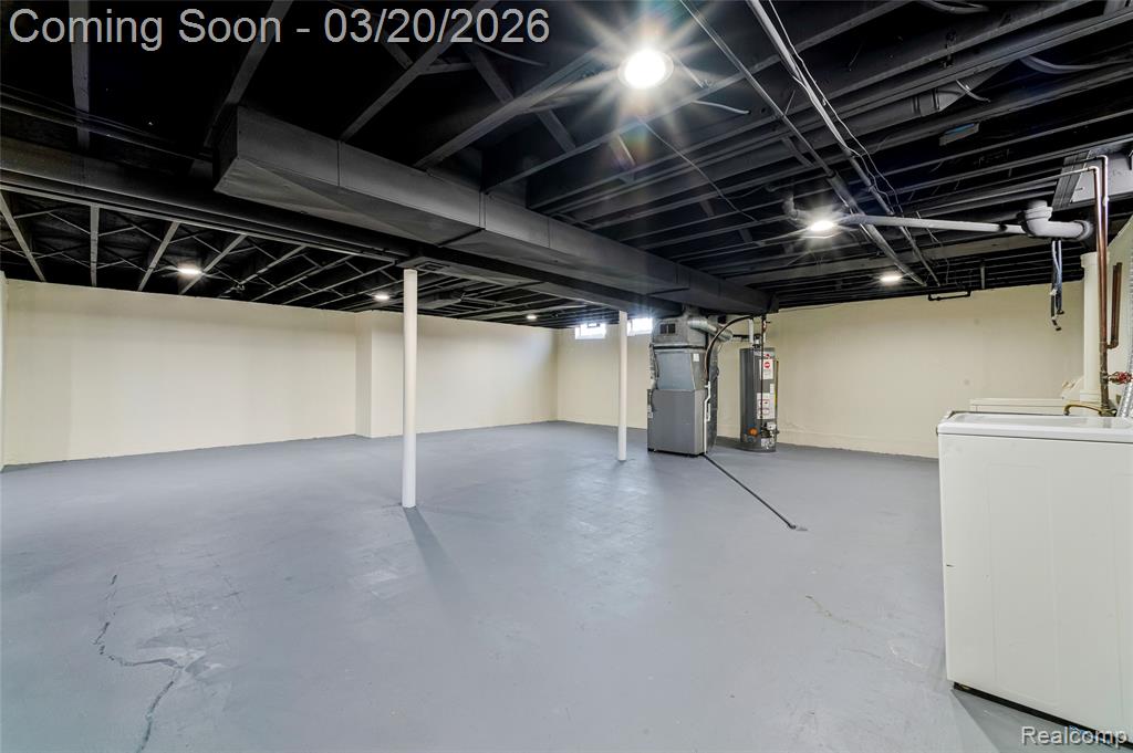 17220 West 13 Mile Road Beverly Hills, MI 48025 - Photo 23 of 35