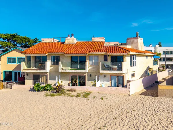 $4,700,000 | 3301-3305 Ocean Drive, Oxnard, CA 93035